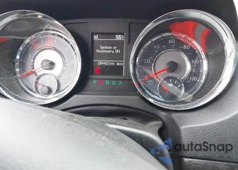 2015 Chrysler Town & Country Touring из США, поврежденный, VIN 2C4RC1BG9FR716571